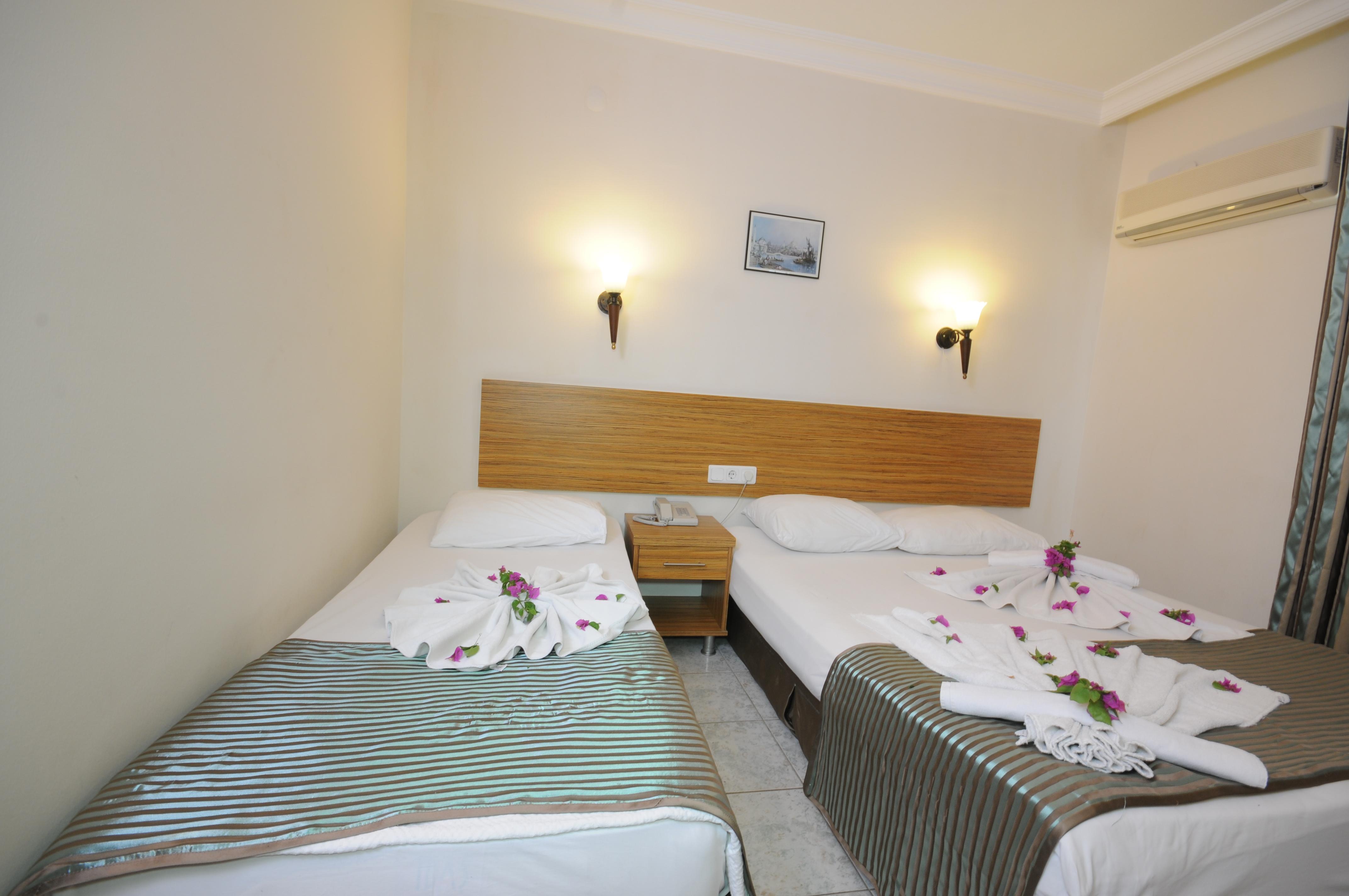 Mert Seaside Hotel (Adults Only) Marmaris Exterior foto